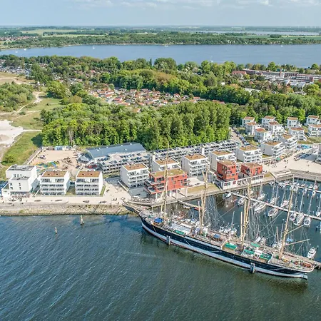 2 Bedroom Gorgeous In Travemuende
